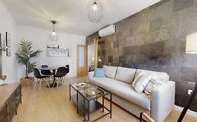 Renfurbis Vista Moderno 2 Rooms
